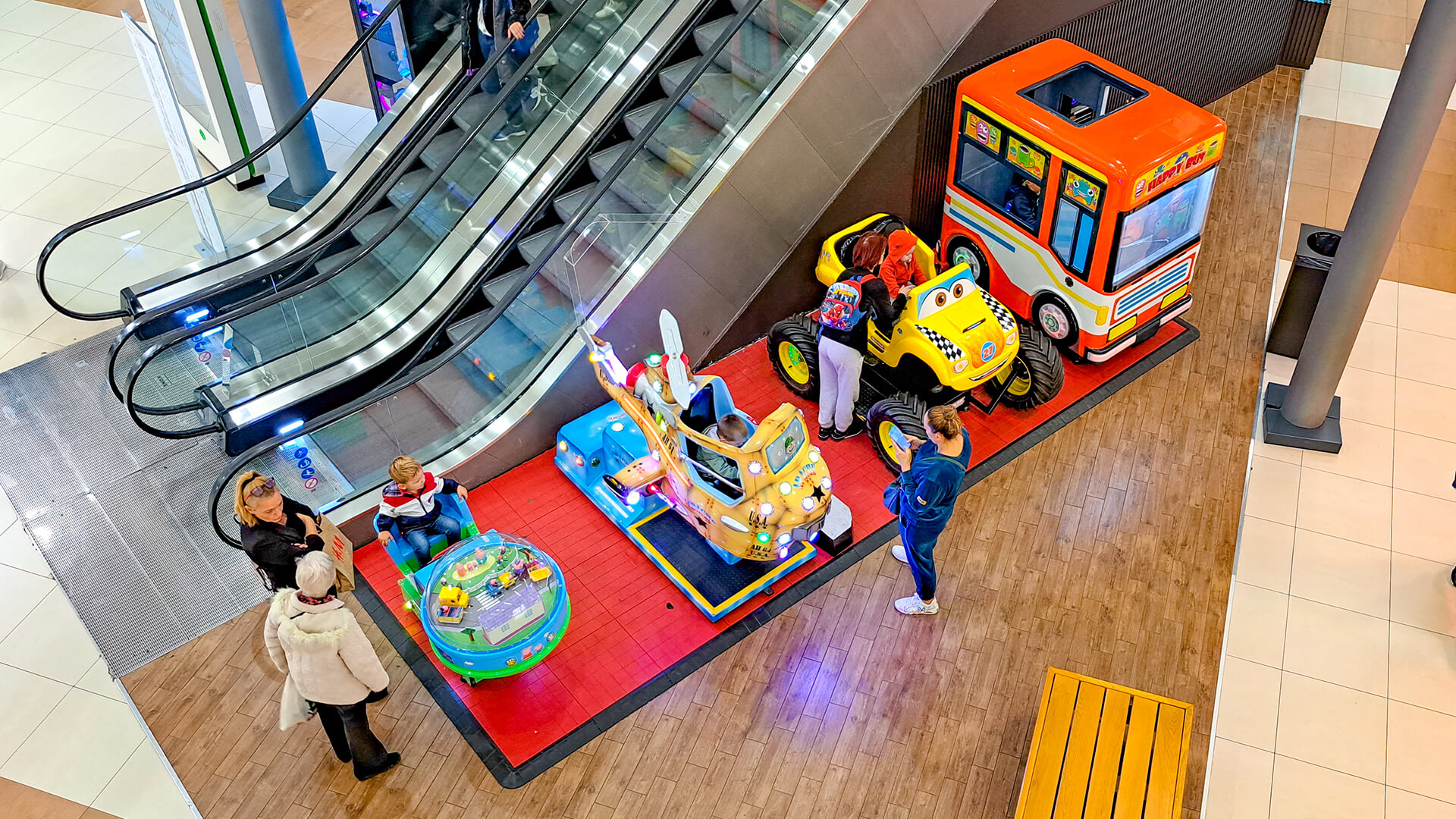 Amusement Platforms | Twister Mall Concept